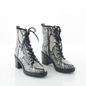 Marc Fisher Lanie Animal Print Combat Bootie Almond Toe Lace Up Boot Side zipper